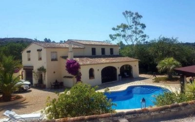 Encantadora Finca rústica entre Calp y Benissa