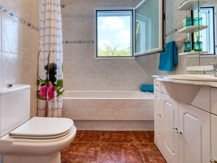 Baño de la villa