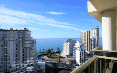 Amplio y moderno apartamento con vistas al mar