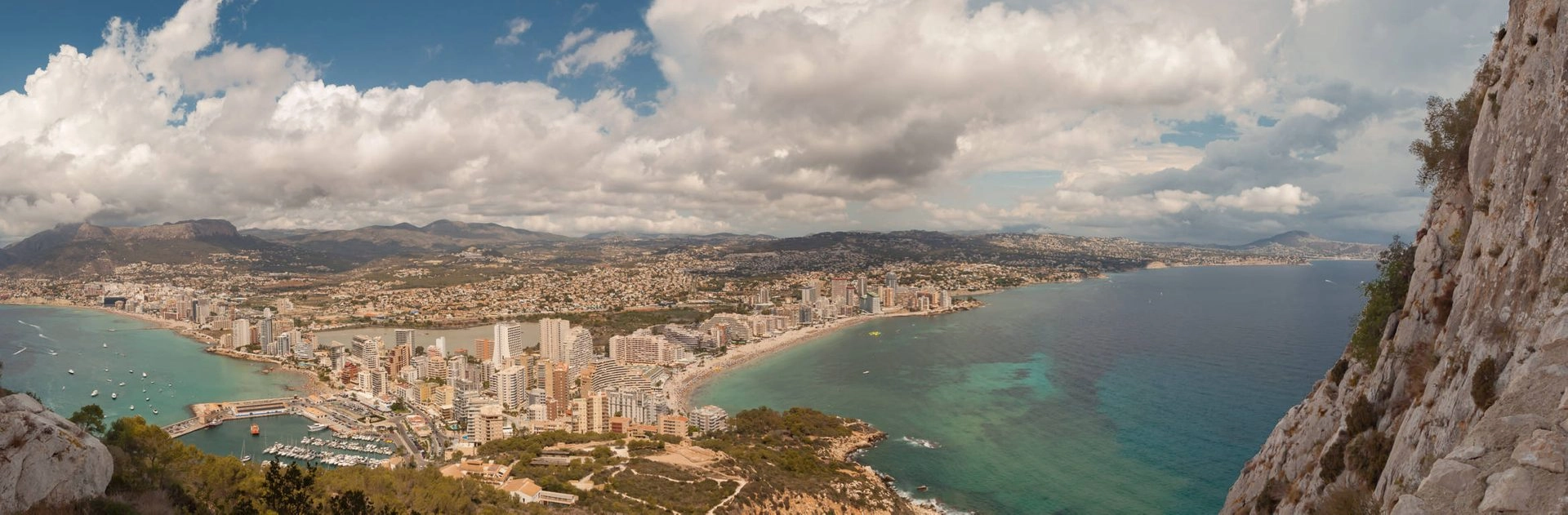 Ventajas de vivir en invierno en Calpe 1 Vistas de Calpe desde el Peñón de Ifach